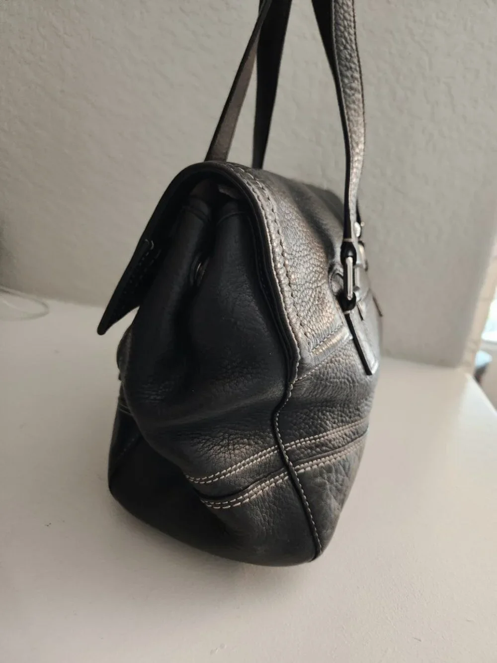 Like New Coach Hampton Black Leather Handbag Purse